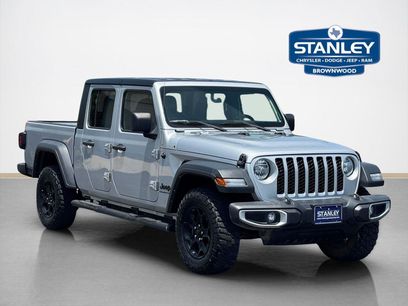 Used 2023 Jeep Gladiator Sport w/ Trailer Tow Package
