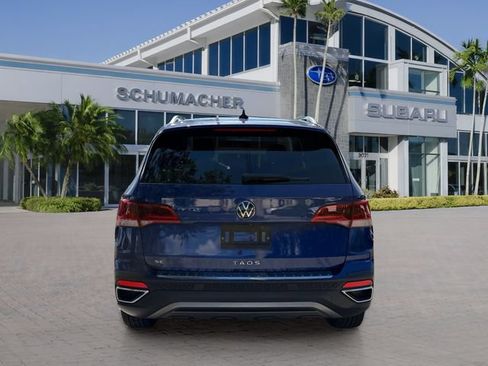 Used 2022 Volkswagen Taos SE FWD image 6