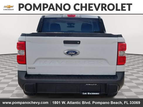 Used 2023 Ford Maverick XL image 4