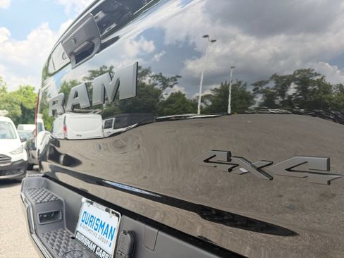 New 2026 RAM 1500 Express AWD/4WD image 17
