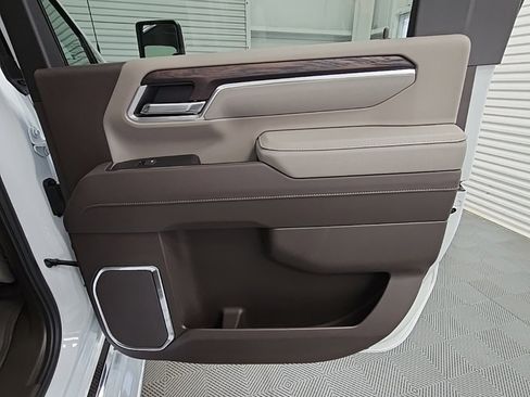 New 2025 GMC Sierra 2500 SLT image 39