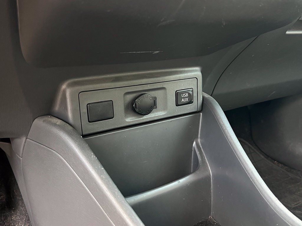 Used 2014 Toyota Prius V Three FWD image 18