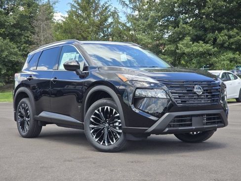 New 2026 Nissan Rogue Dark Armor AWD/4WD image 2