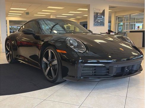 Used 2020 Porsche 911 Carrera image 3
