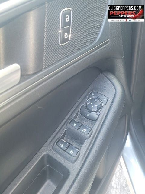 Used 2024 Ford Edge SE AWD/4WD image 13