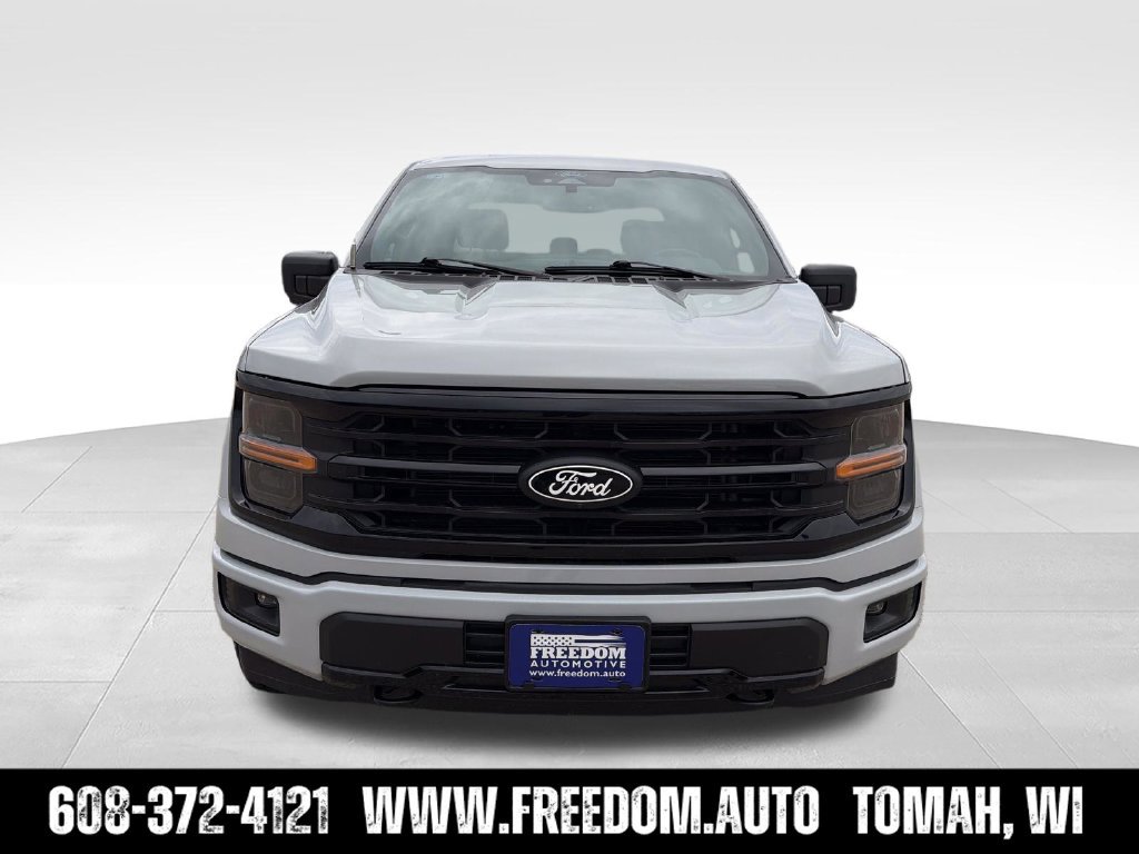 Used 2024 Ford F150 XLT w/ XLT Black Appearance Package AWD/4WD image 12