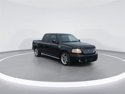 Used 2003 Ford F150 Harley-Davidson image 2