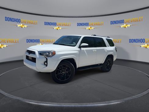 Used 2024 Toyota 4Runner SR5 image 7