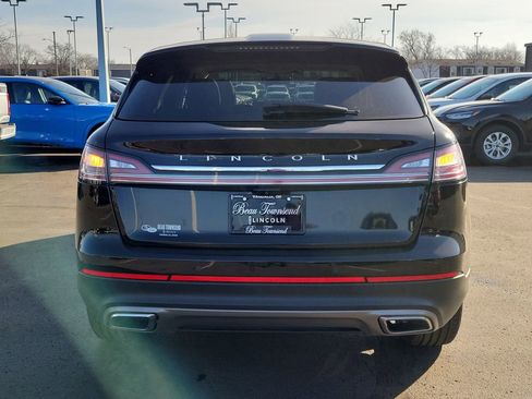 Certified 2023 Lincoln Nautilus Reserve w/ Equipment Group 201A image 5