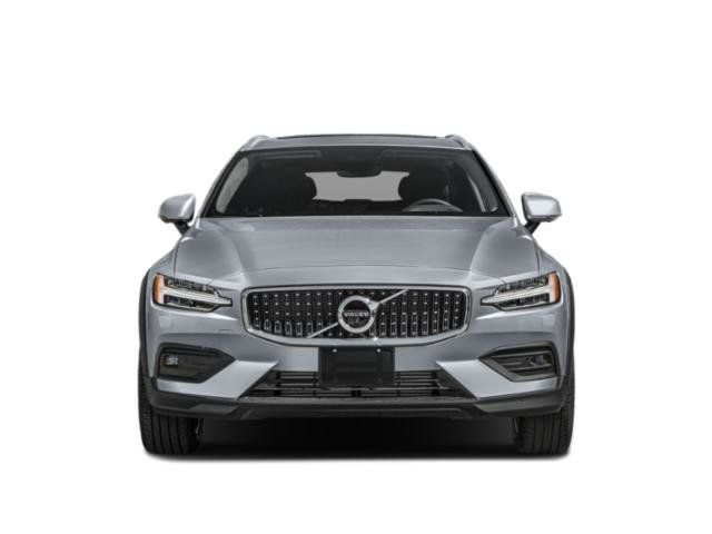 Used 2020 Volvo V60 T5 Cross Country AWD/4WD image 4