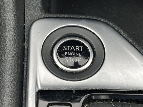 Used 2024 Nissan Sentra SV image 7