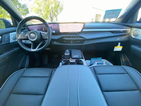 New 2026 Buick Enclave Avenir w/ Super Cruise Package image 22