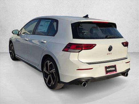 New 2026 Volkswagen Golf SE image 9