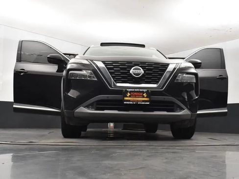 Used 2021 Nissan Rogue SL w/ Premium Package AWD/4WD image 11