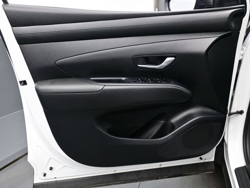 Used 2026 Hyundai Tucson SE AWD/4WD image 9