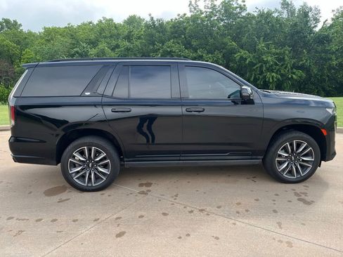 Used 2023 Cadillac Escalade Sport Platinum AWD/4WD image 6