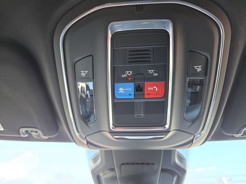 New 2026 Jeep Cherokee Laredo image 20