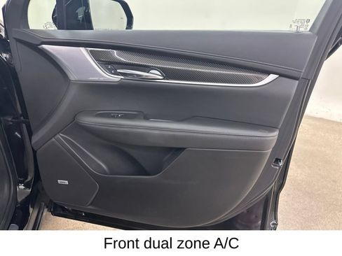 Certified 2023 Cadillac XT6 Sport w/ Technology Package AWD/4WD image 21