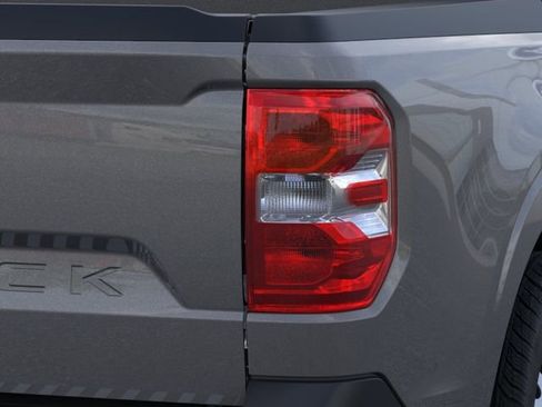 New 2026 Ford Maverick XL image 22