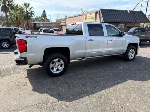 Used 2018 Chevrolet Silverado 1500 LT w/ All Star Edition AWD/4WD image 7