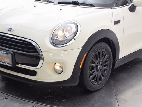 Used 2018 MINI Cooper Convertible image 10