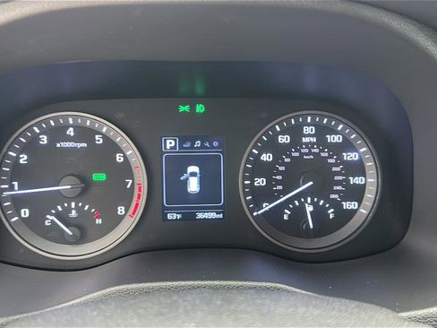 Used 2017 Hyundai Tucson SE AWD/4WD image 16