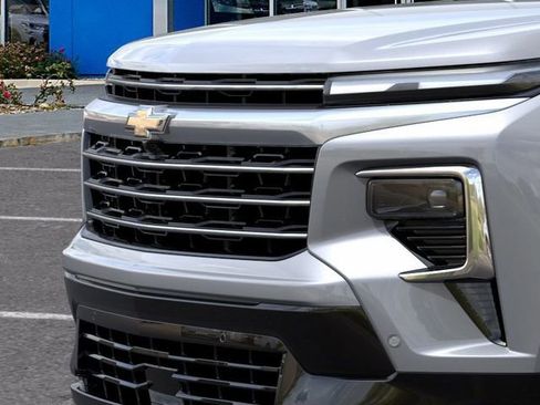 New 2026 Chevrolet Traverse High Country w/ LPO, Floor Liner Package FWD image 13