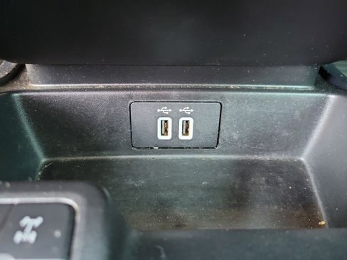 Used 2021 Ford Ranger Lariat w/ Tremor Off-Road Package image 26