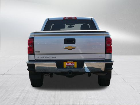 Used 2019 Chevrolet Silverado 1500 LT w/ All Star Edition AWD/4WD image 6