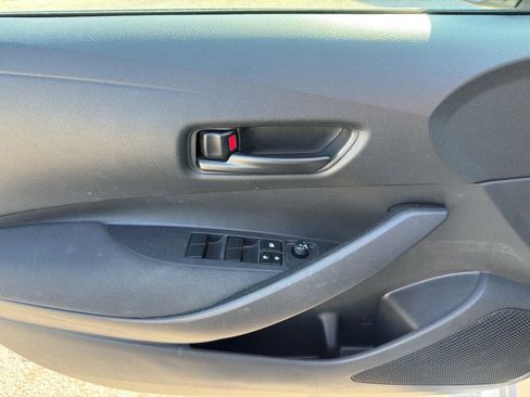 Used 2024 Toyota Corolla LE image 15