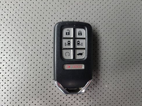 Used 2019 Honda Odyssey Elite image 32