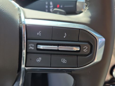Used 2026 GMC Terrain Denali AWD/4WD image 25