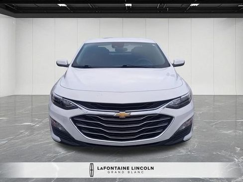 Used 2023 Chevrolet Malibu LT image 2