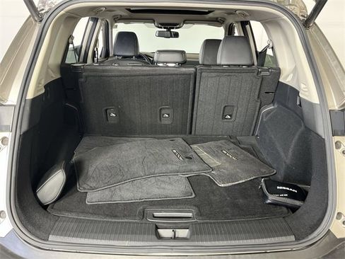 Certified 2021 Nissan Rogue Platinum image 24