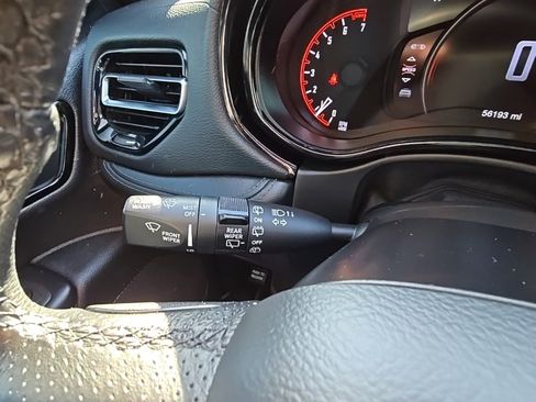 Used 2021 Dodge Durango SXT image 21