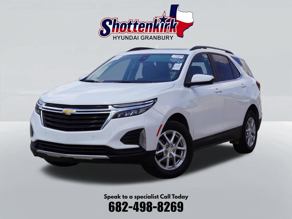 Used 2023 Chevrolet Equinox LT AWD/4WD image 1