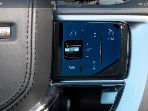 Used 2023 Land Rover Range Rover SE AWD/4WD image 32