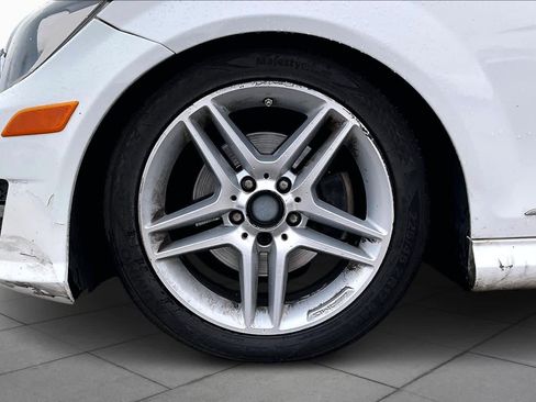 Used 2013 Mercedes-Benz C 250 Sedan image 8