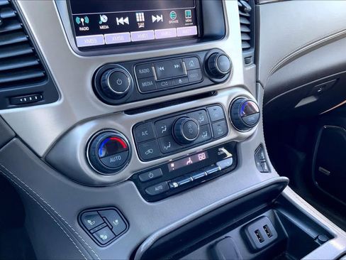 Used 2019 GMC Yukon Denali image 31