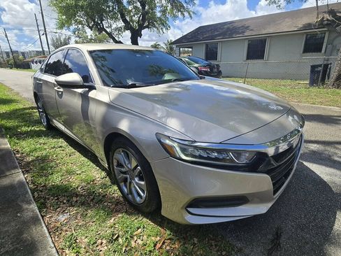 Used 2018 Honda Accord LX image 3