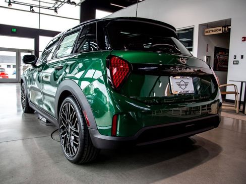 New 2026 MINI Cooper S FWD image 2