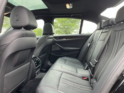 Used 2022 BMW 540i xDrive w/ M Sport Package AWD/4WD image 20