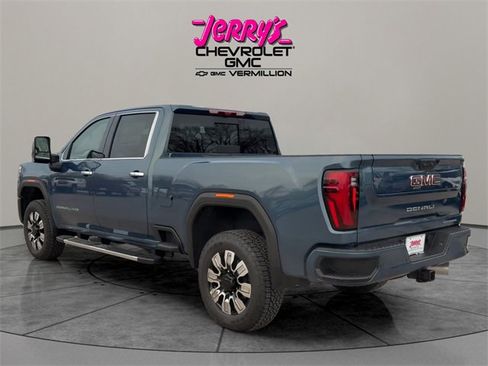 New 2026 GMC Sierra 2500 Denali w/ Denali Reserve Package image 3