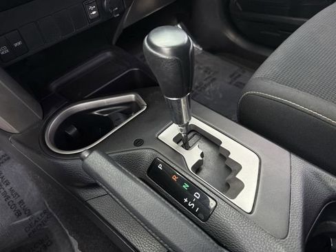 Used 2018 Toyota RAV4 XLE image 22