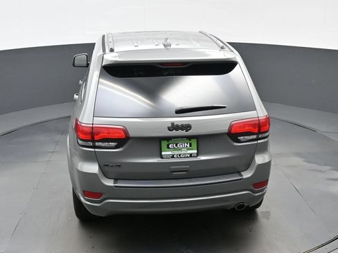 Used 2020 Jeep Grand Cherokee Altitude AWD/4WD image 38