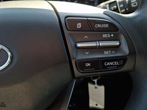 Used 2020 Hyundai Kona SE image 21