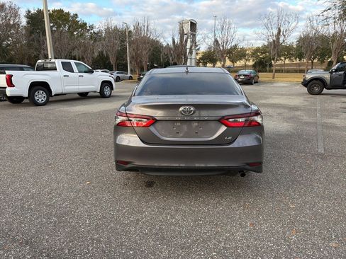 Used 2023 Toyota Camry LE image 2