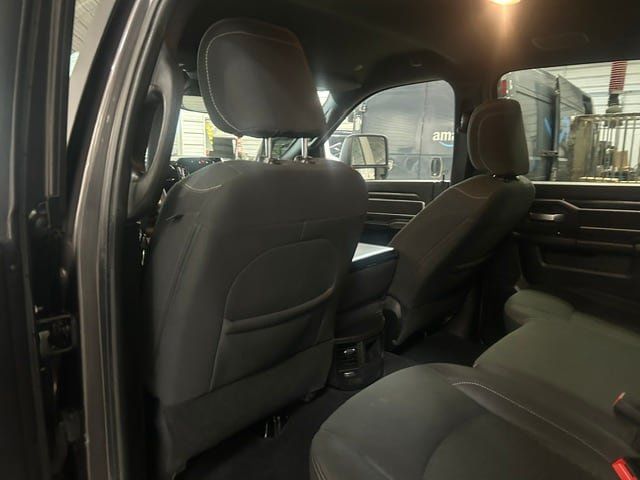 Certified 2025 RAM 2500 Big Horn AWD/4WD image 33