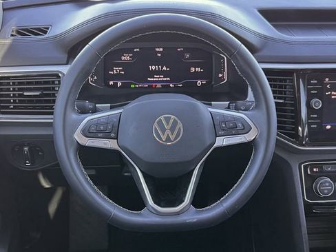 Used 2022 Volkswagen Atlas SE image 11
