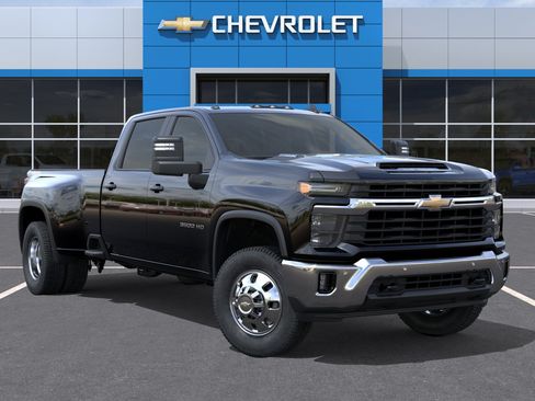 New 2026 Chevrolet Silverado 3500 LT w/ All Star Edition AWD/4WD image 7
